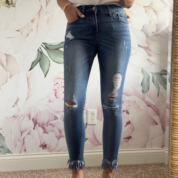 Express Skinny Distressed Cropped Legging Mid-Rise Women's Jeans Size 0 - Picture 1 of 6